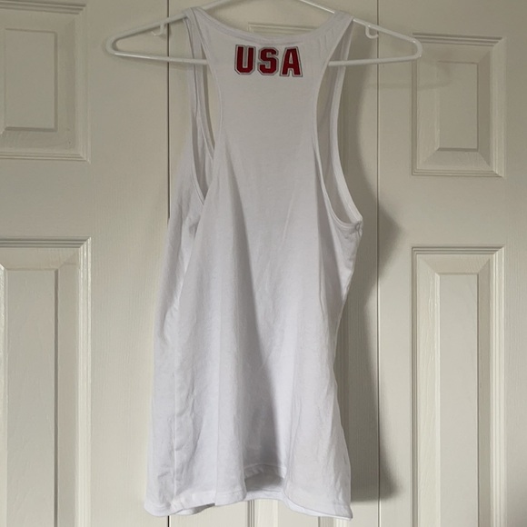 PINK Tank Top Size S 🥰🥰 - Picture 2 of 3